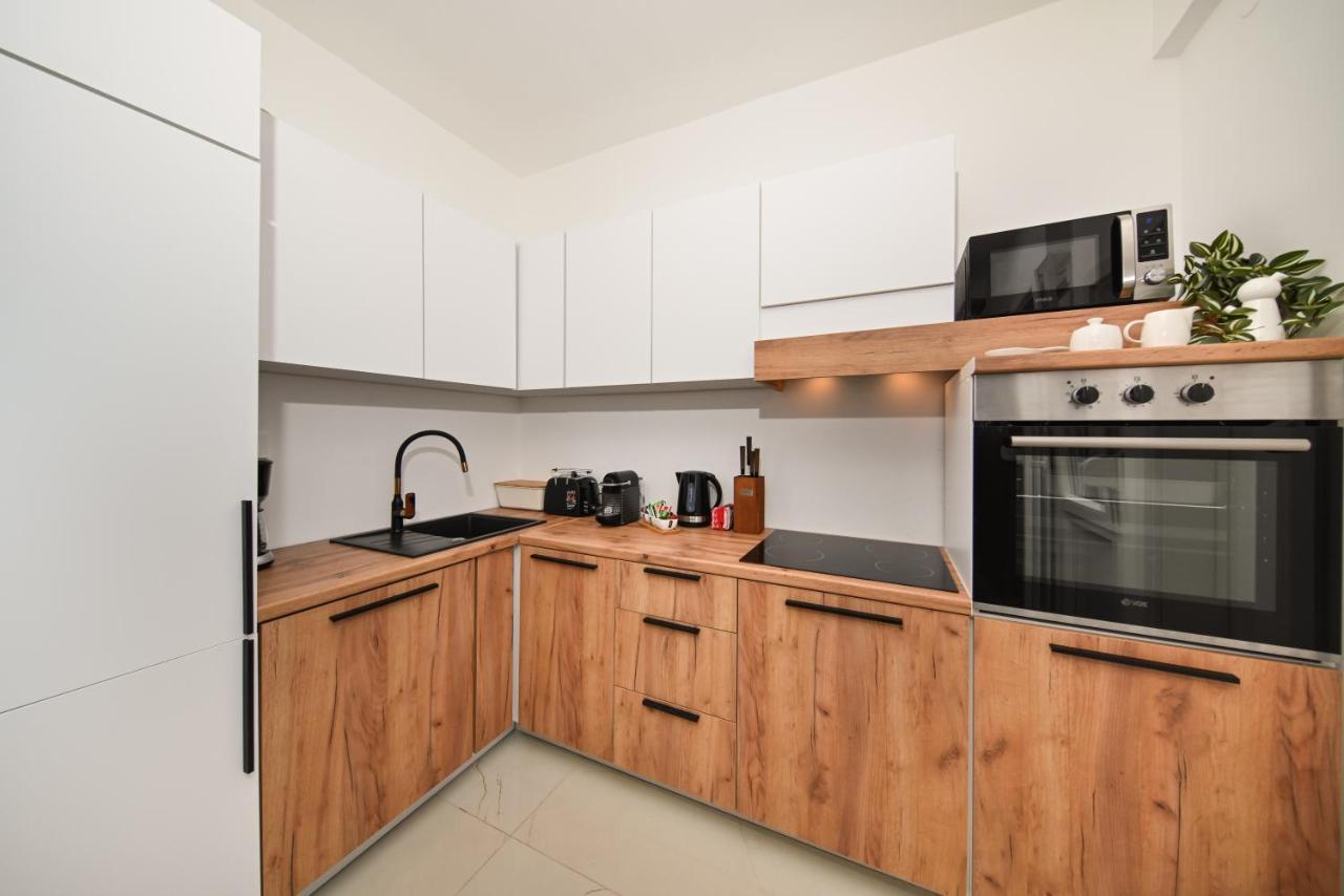 Apartman Nella With Sea Wiew 자다르 외부 사진