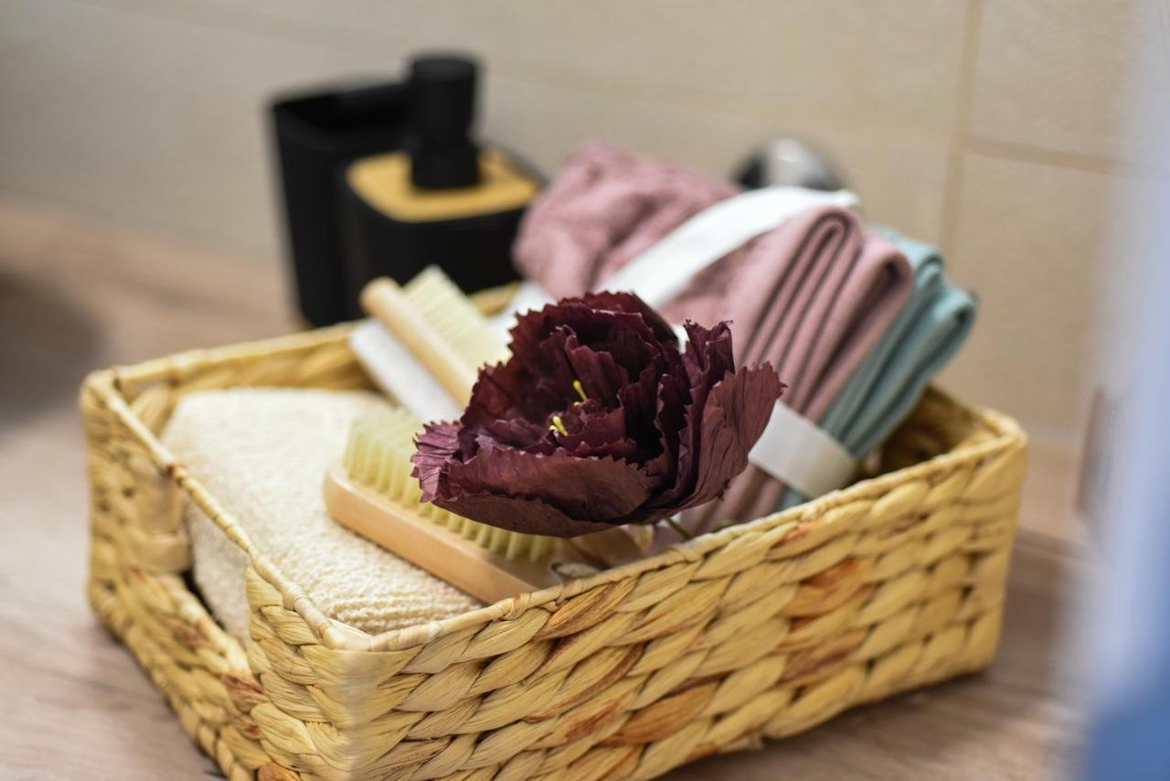 Apartman Nella With Sea Wiew 자다르 외부 사진